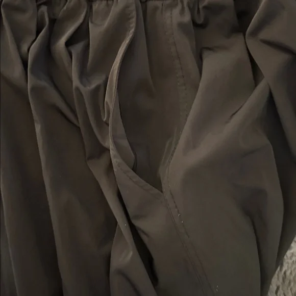 Zara Med-Large Elegant Black Midi Skirt with pockets - Picture 5 of 8